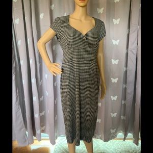 Banana Republic Tailored Fit Dress